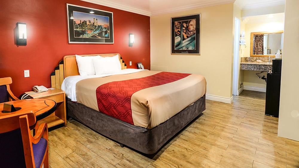 King Room interior